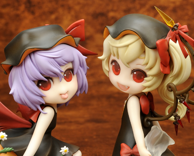 お歳暮・冬ギフト 特集2024 通販  東方Project ハロウィンレミィちゃん ＆ ハロウィンフランちゃん ゲームキャラクター